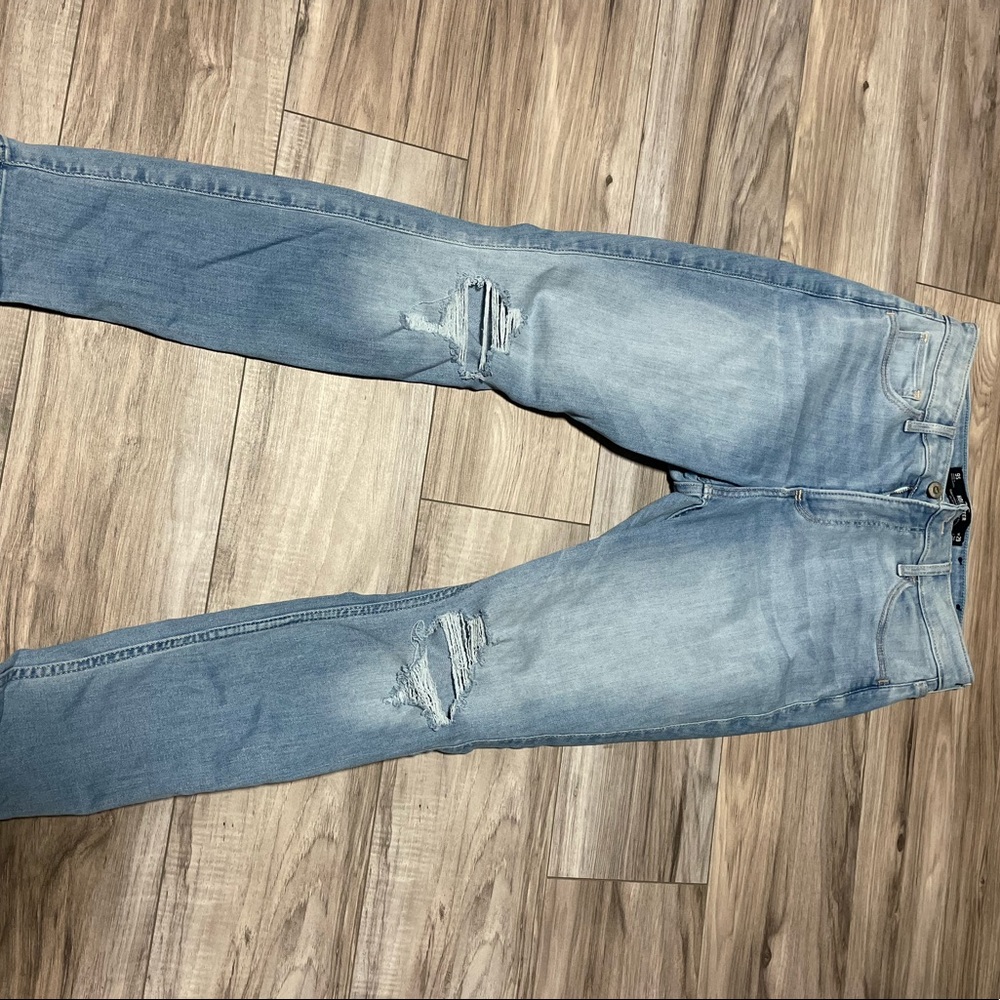 Hollister jeans